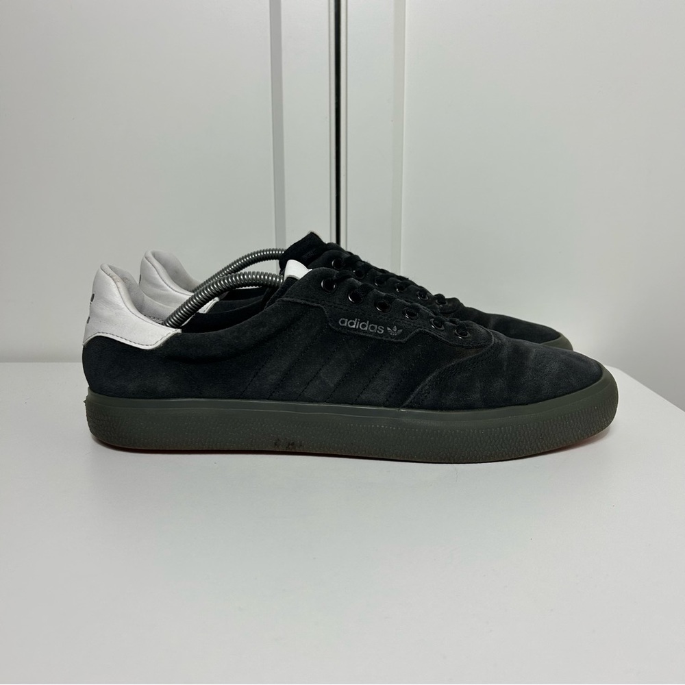 Adidas originals 3mc Black and White Sneakers